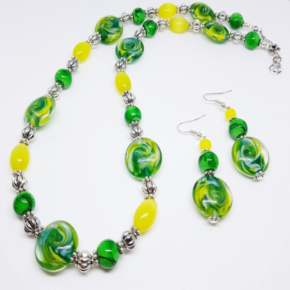 Round Green/Yellow Swirl Disc Glass Beaded Duo Set